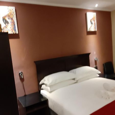 Citystay Ladybrand ภายนอก รูปภาพ