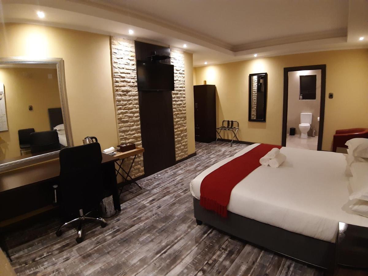 Citystay Ladybrand ภายนอก รูปภาพ